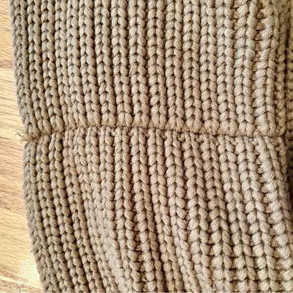 J Crew Blanket Infinity Scarf - Picture 3 of 7